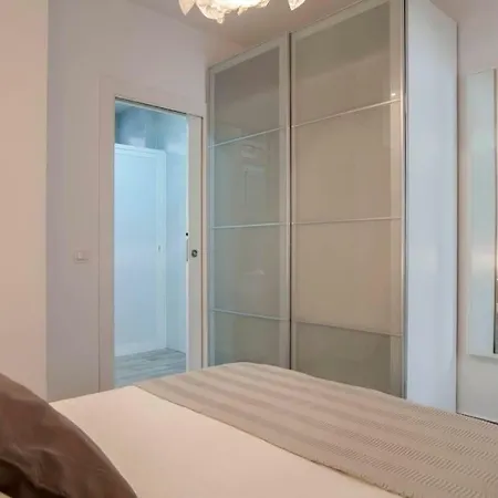 Nuevo Apartamento En Carihuela *